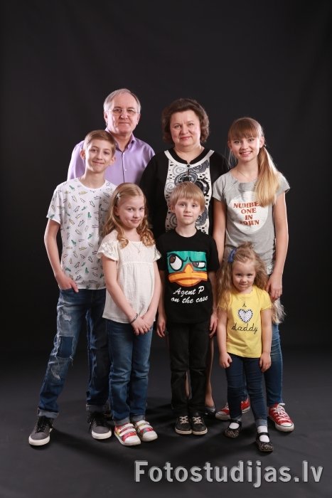 Семейная фотосессия - Семейный фотограф - Фотосессия для всей семьи