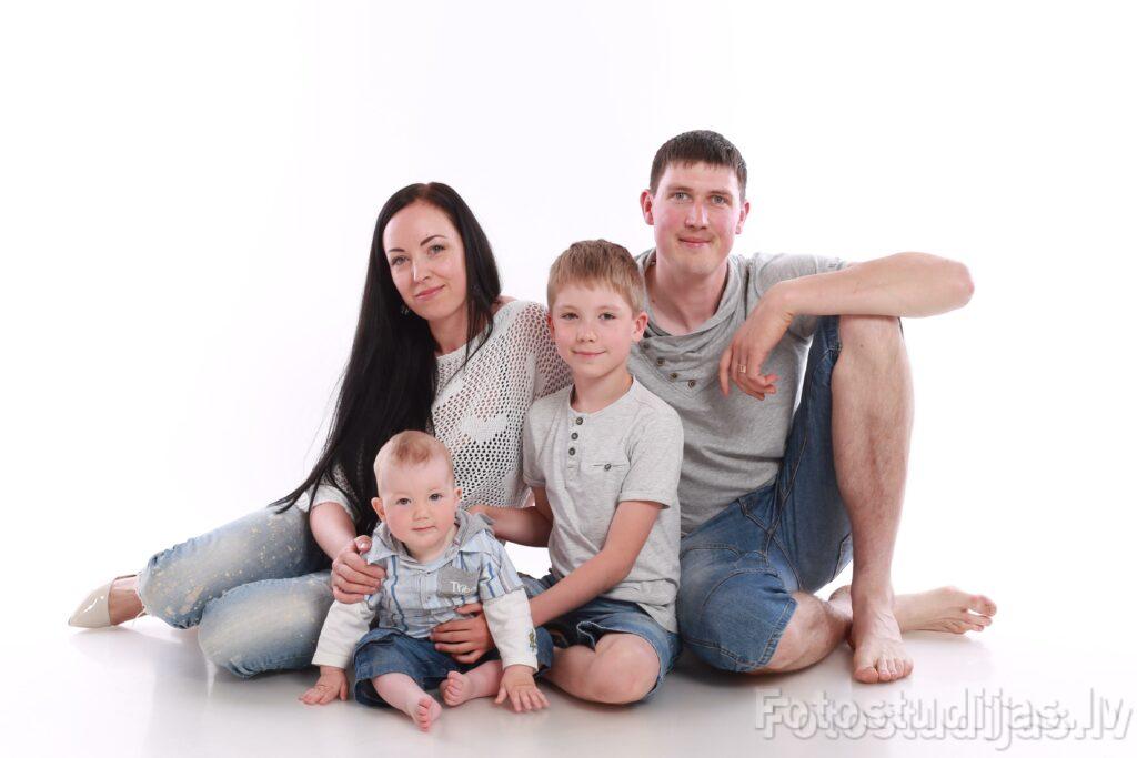 Family photo shoot #18